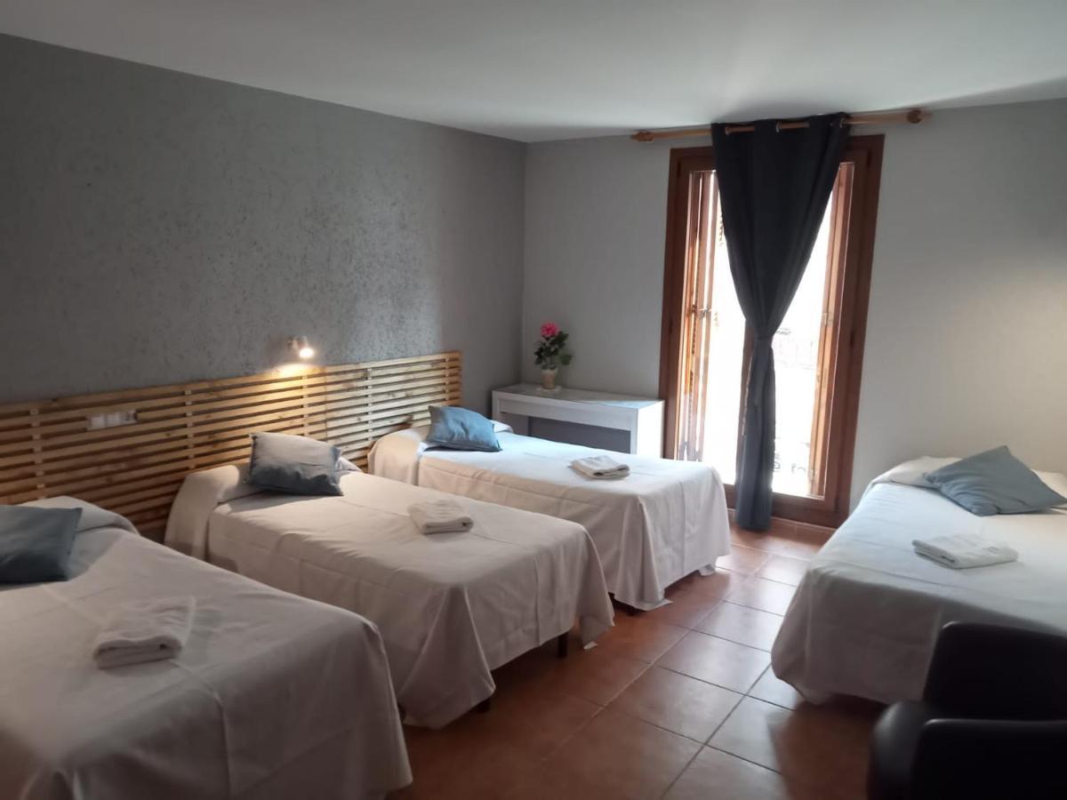 Hotel Acebo Plaza Mayor Хака Екстер'єр фото
