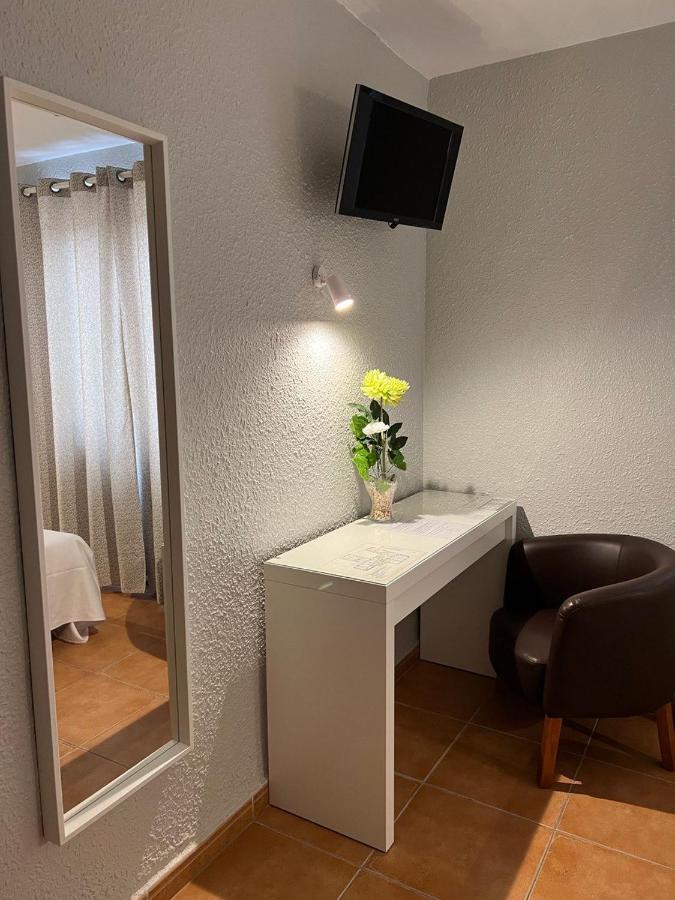 Hotel Acebo Plaza Mayor Хака Екстер'єр фото