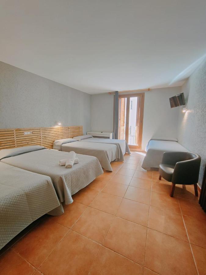 Hotel Acebo Plaza Mayor Хака Екстер'єр фото
