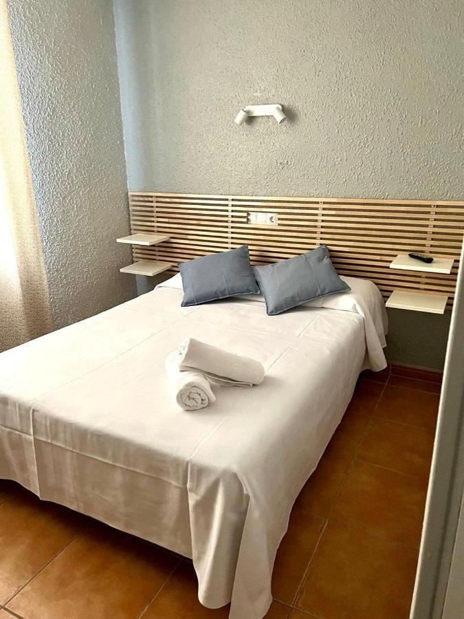 Hotel Acebo Plaza Mayor Хака Екстер'єр фото