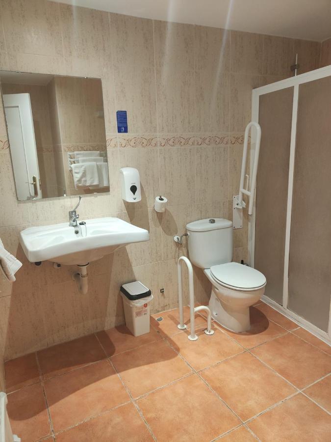 Hotel Acebo Plaza Mayor Хака Екстер'єр фото