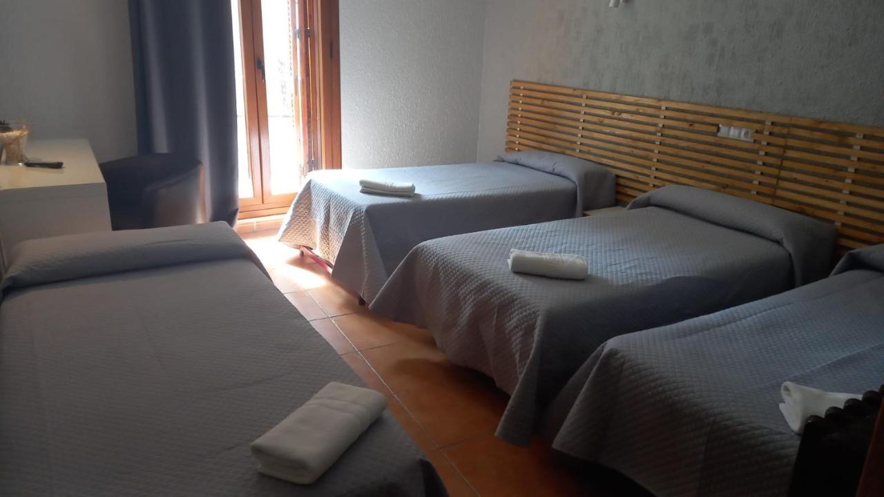 Hotel Acebo Plaza Mayor Хака Екстер'єр фото