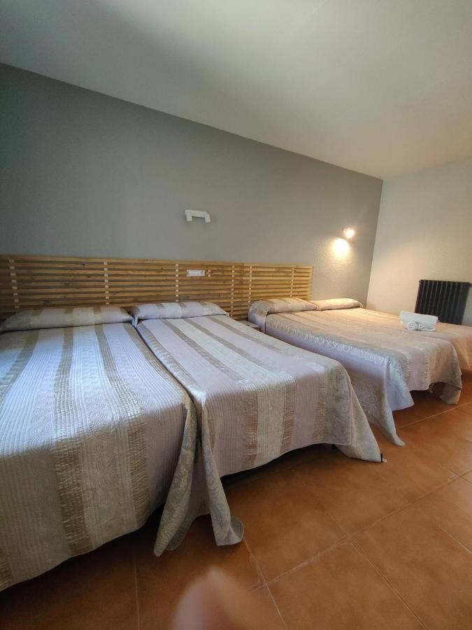 Hotel Acebo Plaza Mayor Хака Екстер'єр фото