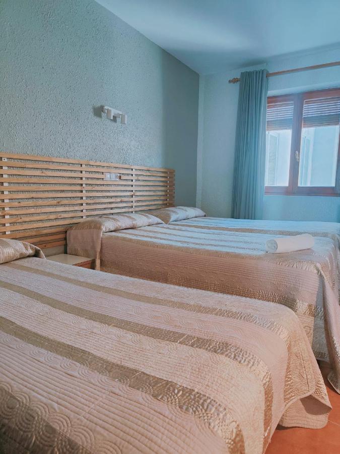 Hotel Acebo Plaza Mayor Хака Екстер'єр фото